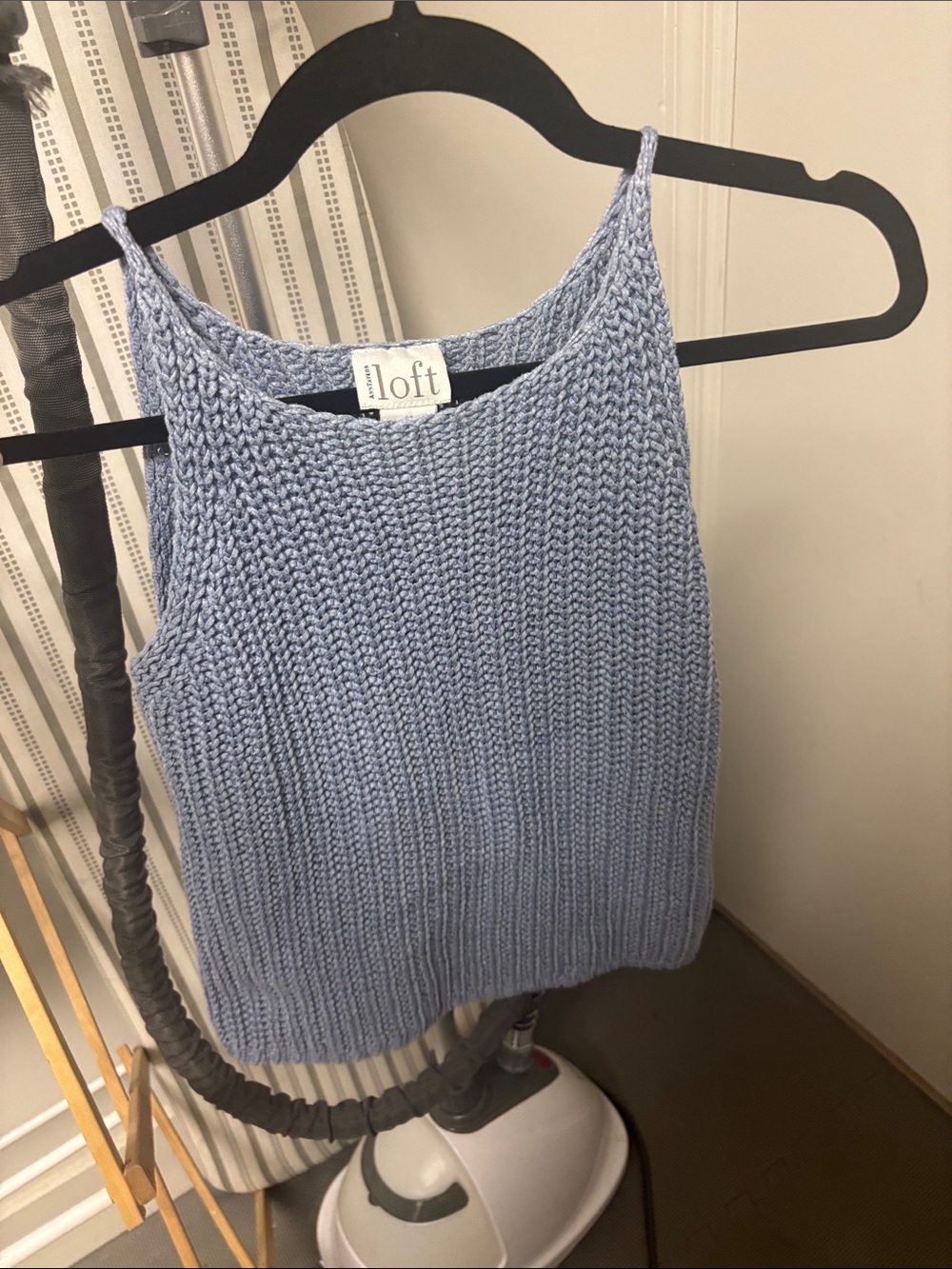 Vintage Ann Taylor LOFT Soft Periwinkle Knit Crochet Tank! Amazing quality! M!
